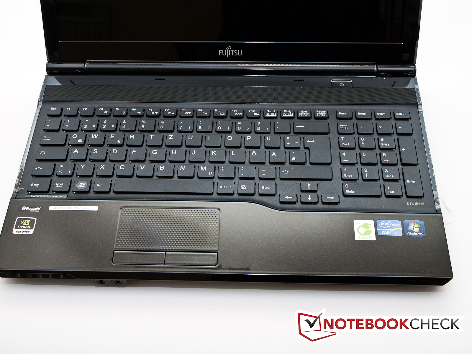 تاچ‌پد Lifebook AH532