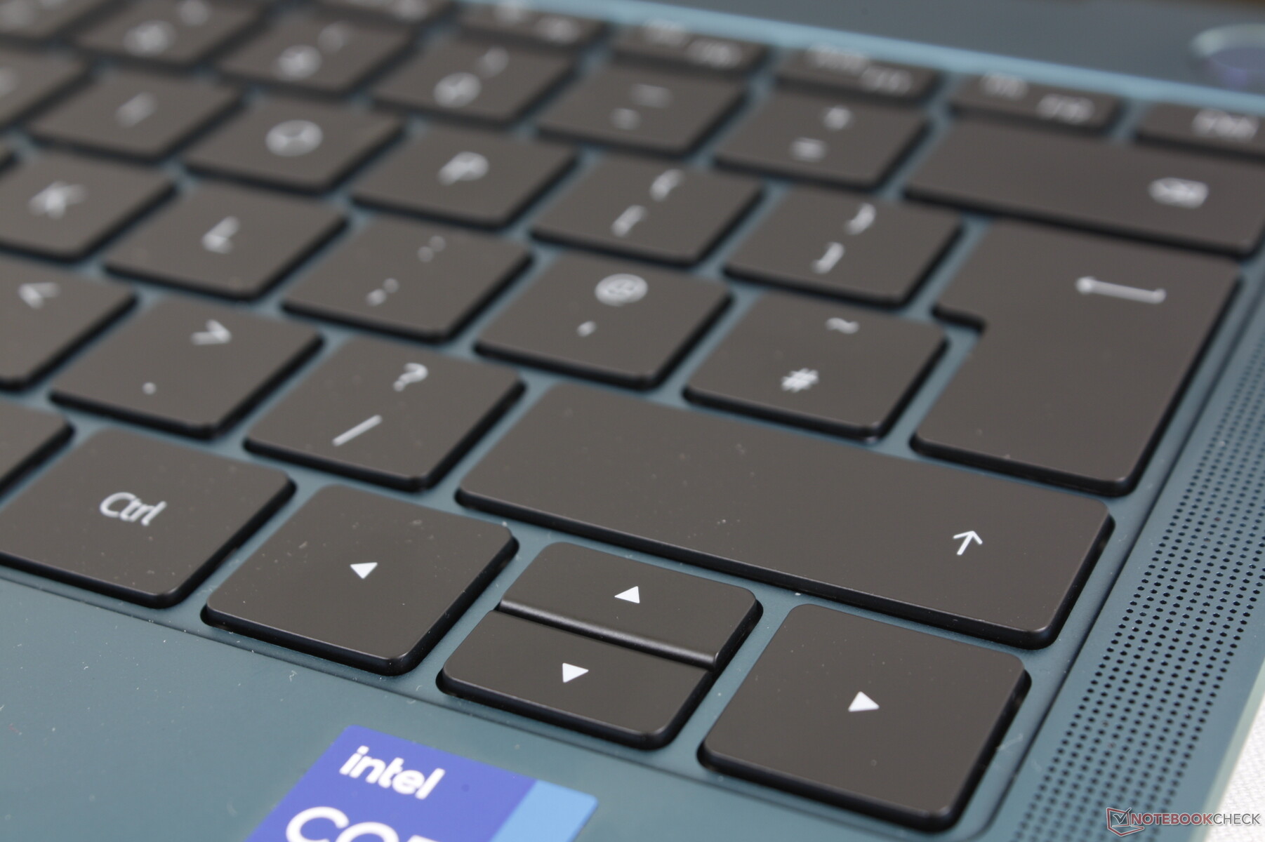 صفحه‌کلید Huawei MateBook X Pro