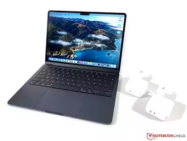 مک‌بوک ایر با دوام باتری بالا