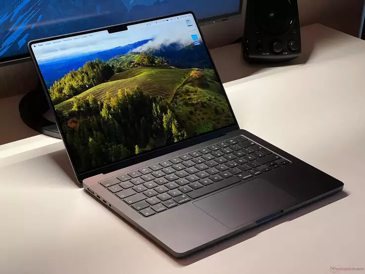 بررسی تخصصی لپ تاپ Apple MacBook Pro 14 2023 M3 Pro