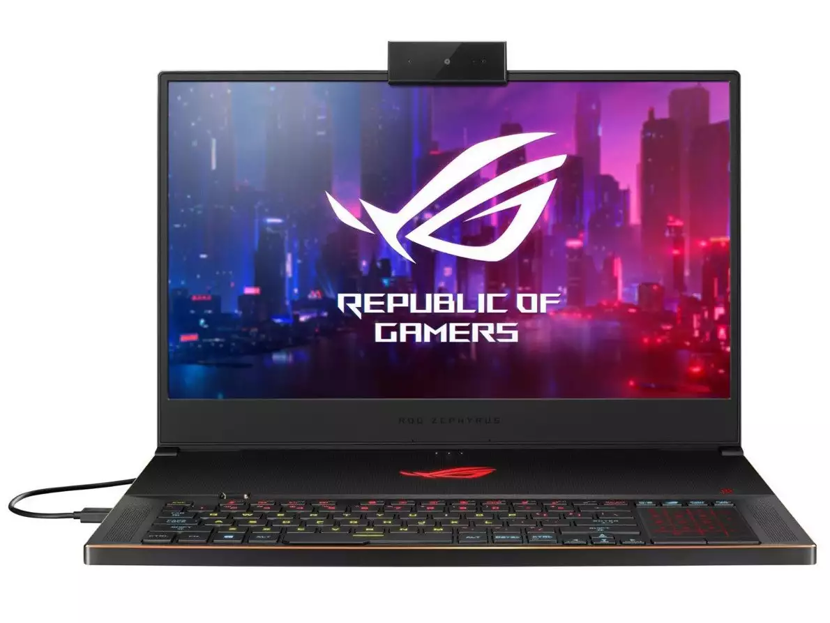 وب‌کم Asus ROG Zephyrus S17